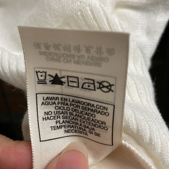 Max studio white top - Picture 7 of 7